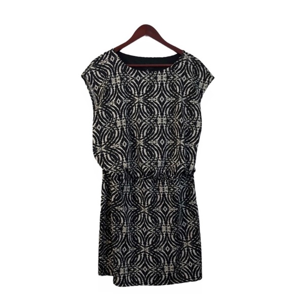 AB Studio Black White Patterned Short Sleeve Dress - Picture 4 of 11